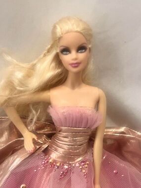 Barbie 2009 Holiday Barbie Doll Pink Gown Blonde 50th Anniversary Mattel